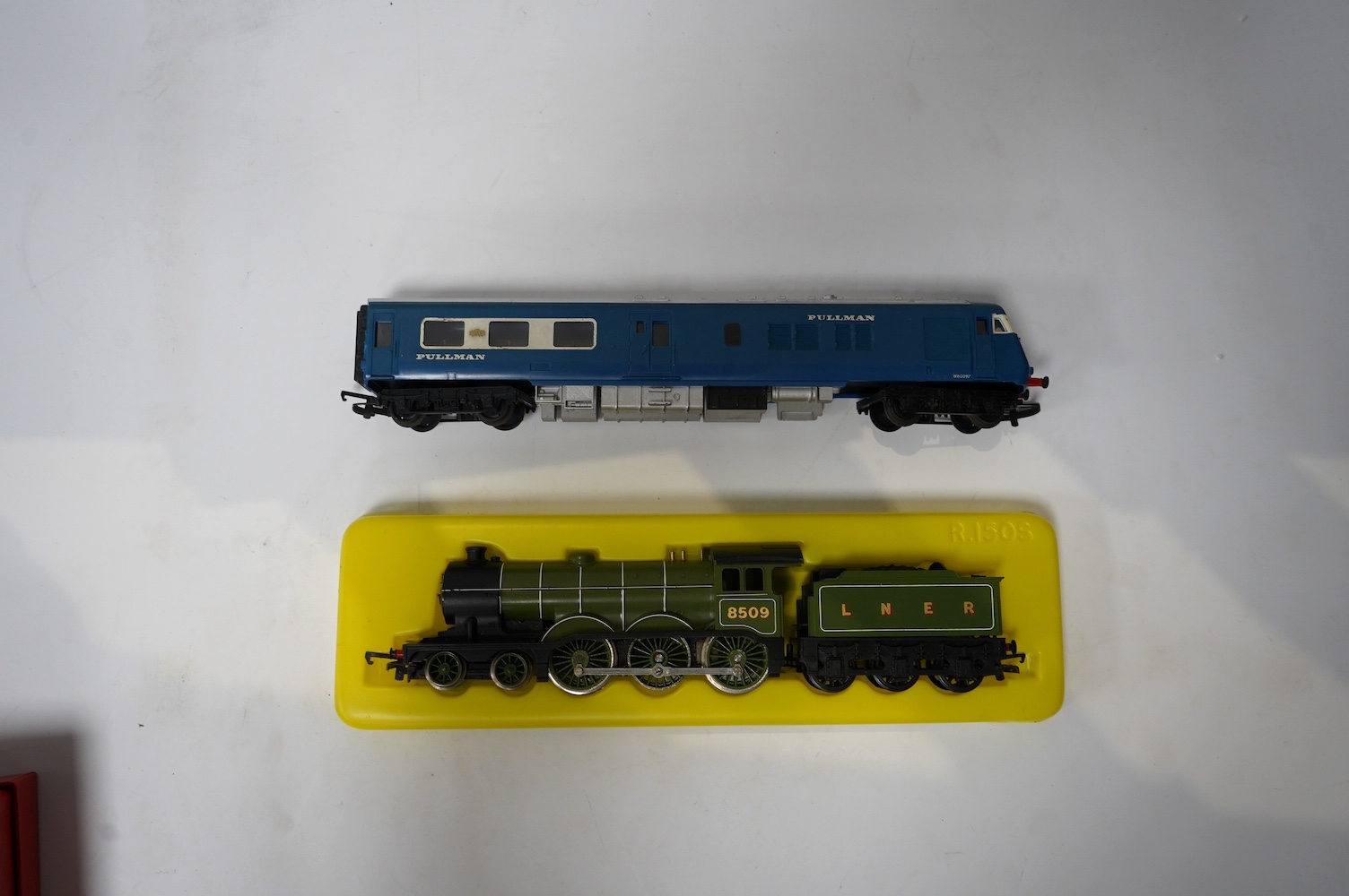 A collection of 00 gauge railway by Hornby, Tri-ang, Lima, etc. including seven locomotives and twenty-six bogie coaches including; LNER, Pullman, Royal Mail, BR, etc. Condition fair to good, some items boxed.